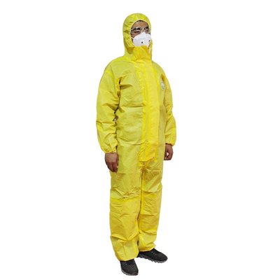 消防救援SF6防護服 半封閉輕型防化服在應(yīng)急救援中的關(guān)鍵作用